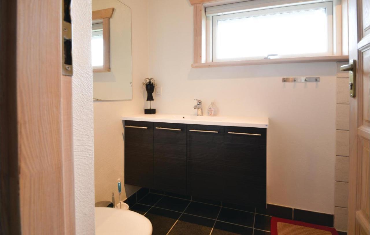 3 Bedroom Cozy Home In Хеммет Экстерьер фото