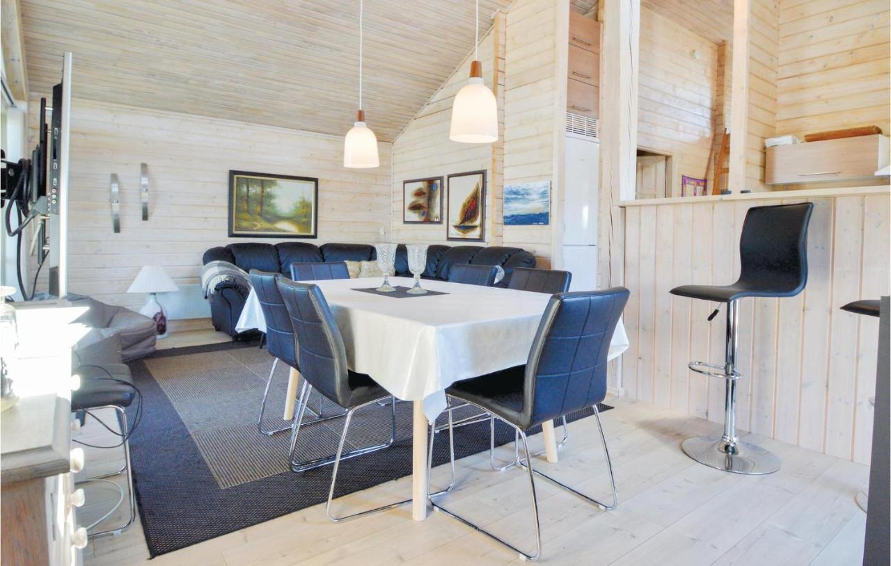 3 Bedroom Cozy Home In Хеммет Экстерьер фото